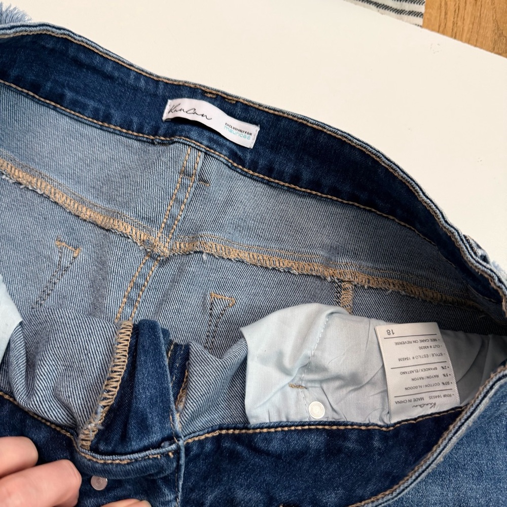 Kancan Jeans Estilo Patchwork Flare Back Raw Hems… - image 13